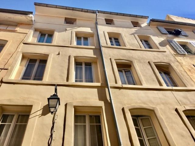 Appartamento Petit cocoon rénové avec vue sur les toits d'Aix en Provence Aix-en-Provence Esterno foto