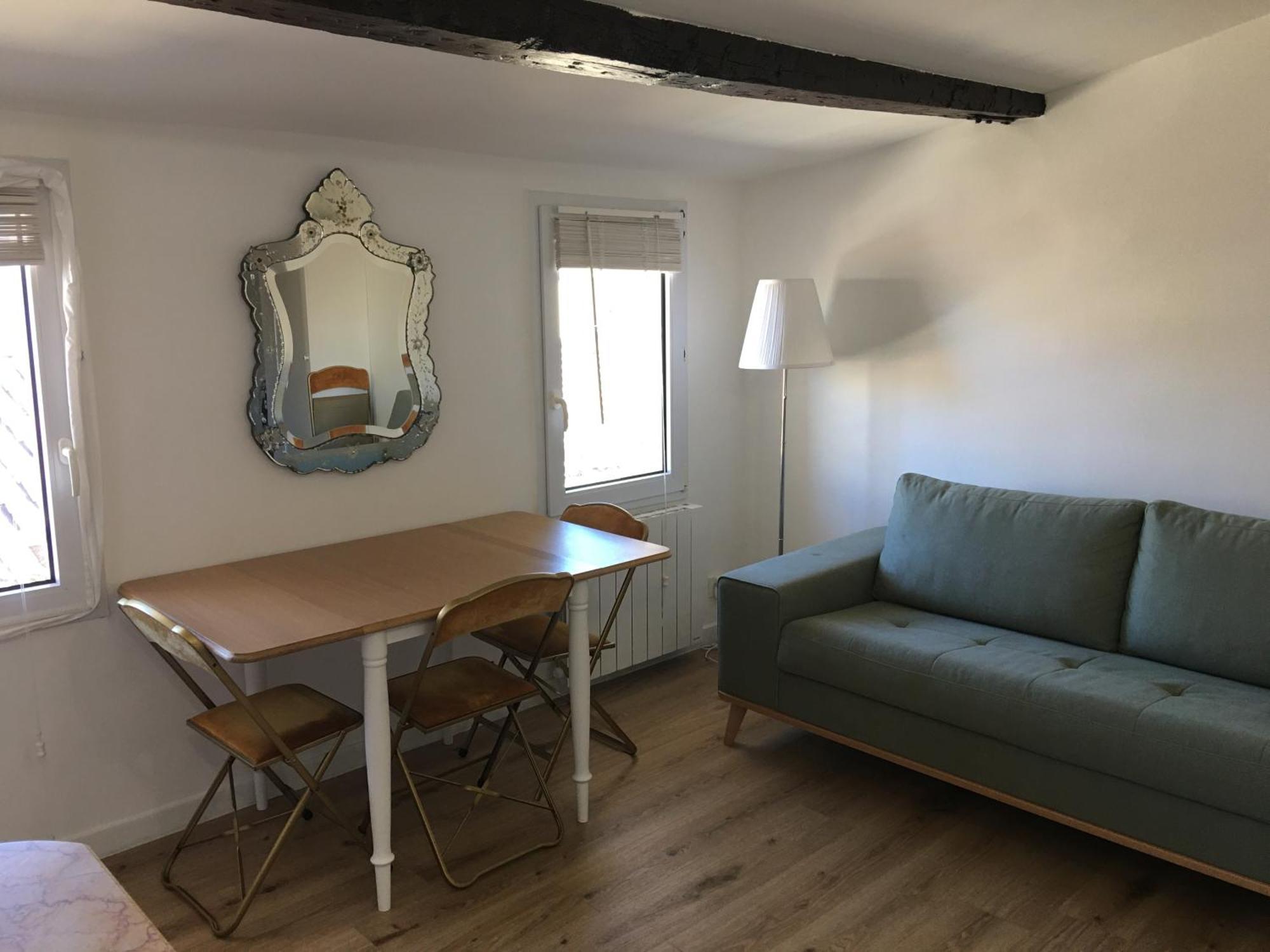 Appartamento Petit cocoon rénové avec vue sur les toits d'Aix en Provence Aix-en-Provence Esterno foto